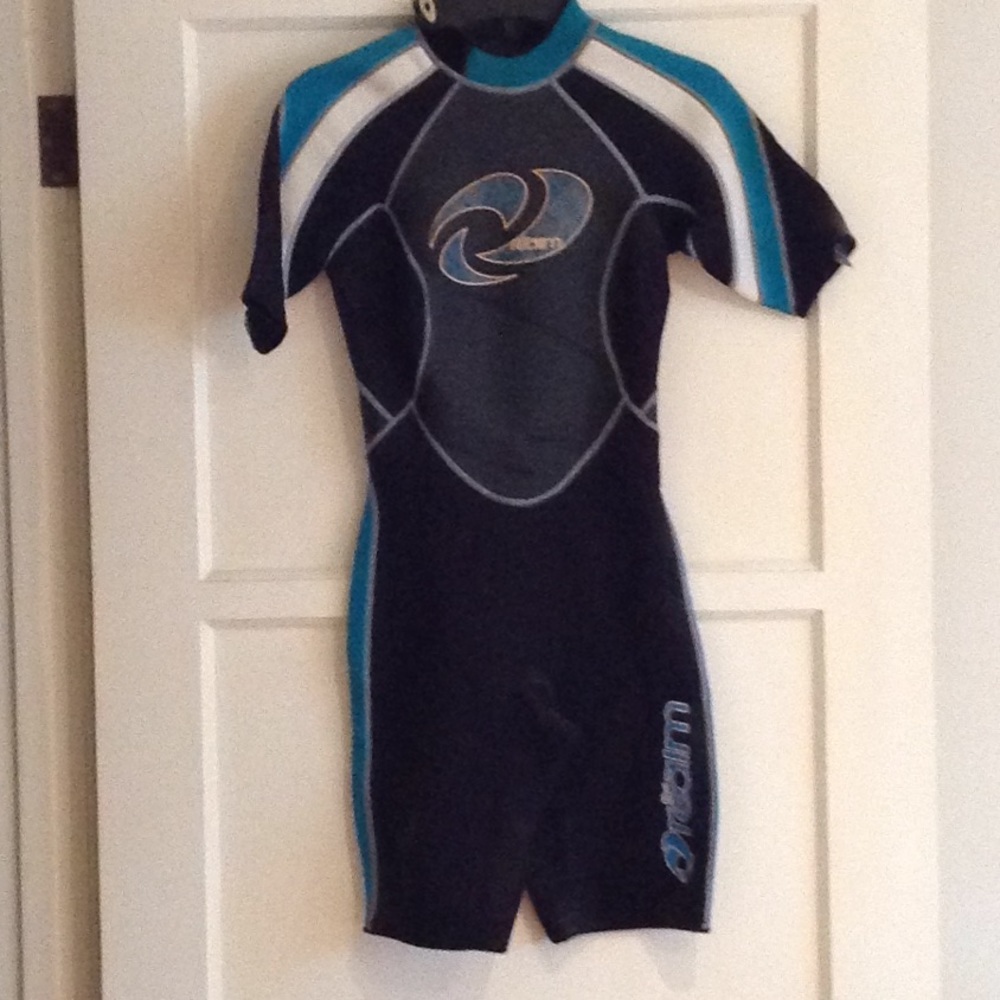 The Realm wetsuit - size 8